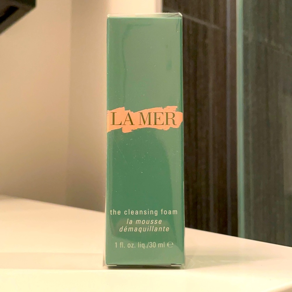 La Mer cleansing foam